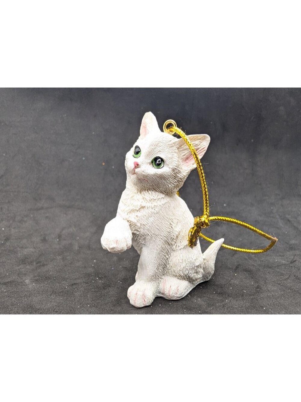 Vrg. Ornament Cat white green eyes Kitten Christmas 3.10" READ